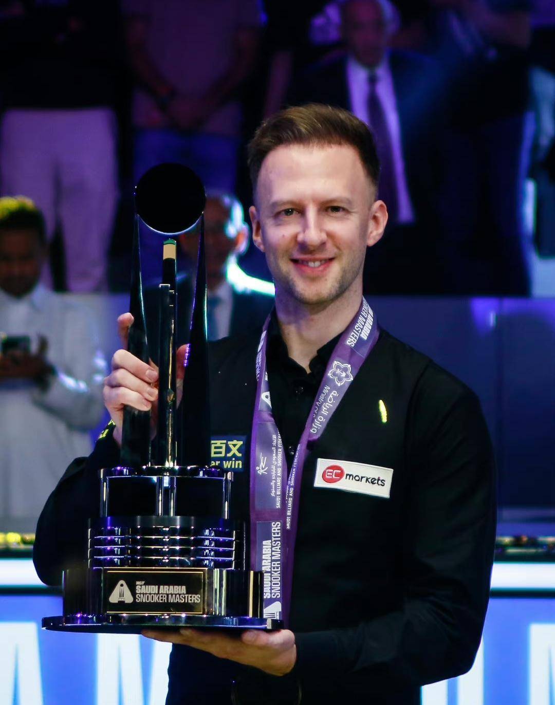 为前锋创造 为前锋创造